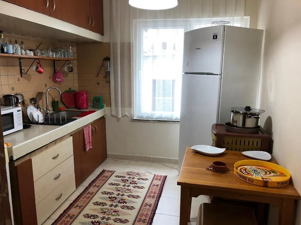 Antalya Merkez Muethis Lokasyon Ayri Mutfakli Daire Apartament